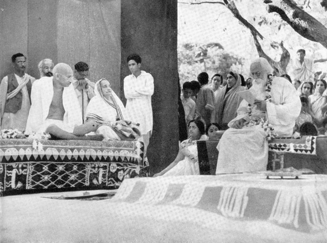 Rabindranath Tagore, Kasturba and Mahatma Gandhi, February 18, 1940 at Shantiniketan
