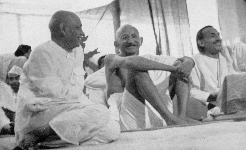 Gandhi enjoys adverse criticism during the Subjects Committee meeting with Sardar Patel and Kripalani, Ramgarh Congress, March 17, 1940