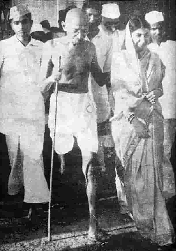 Mahatma Gandhi and Zohra Ansari