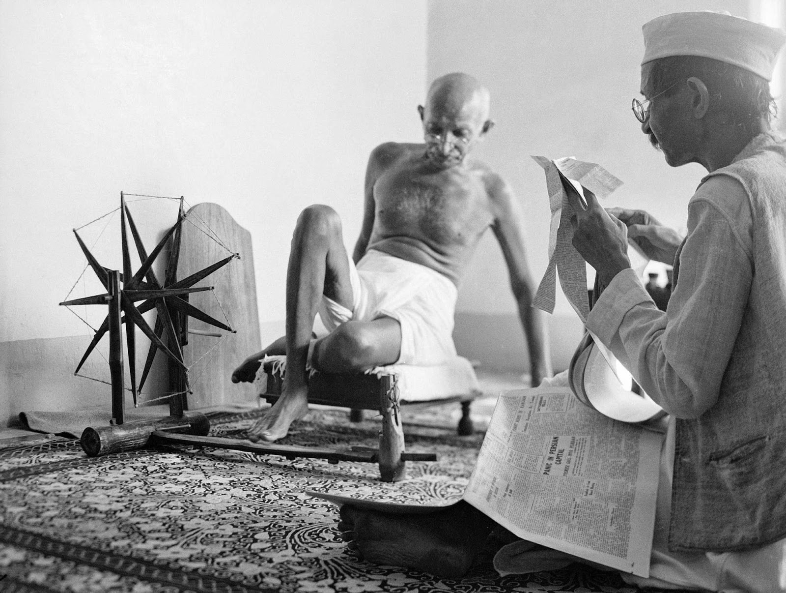 M K Gandhi with Pyarelal Nayyar